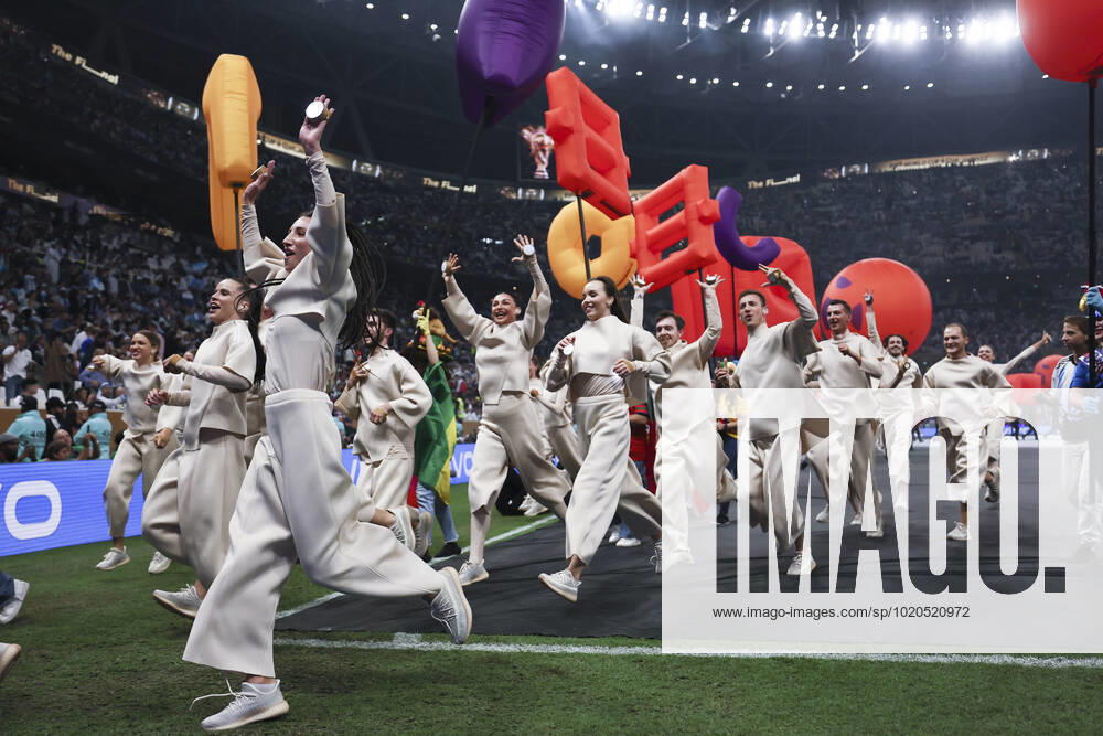 (221218) -- LUSAIL, Dec. 18, 2022 -- Artists perform during the closing ceremony prior to the Final between Argentina and France at the 2022 FIFA World Cup, WM, Weltmeisterschaft, Fussball at Lusail Stadium in Lusail, Qatar, Dec. 18, 2022. ) (SP)QATAR-LUSAIL-2022 WORLD CUP-FINAL-ARG VS FRA LanxHongguang