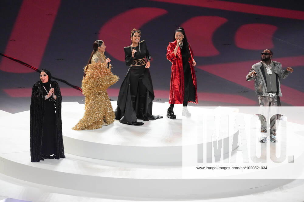 (221218) -- LUSAIL, Dec. 18, 2022 -- Singers perform during the closing ceremony prior to the Final between Argentina and France at the 2022 FIFA World Cup, WM, Weltmeisterschaft, Fussball at Lusail Stadium in Lusail, Qatar, Dec. 18, 2022. ) (SP)QATAR-LUSAIL-2022 WORLD CUP-FINAL-ARG VS FRA PanxYulong