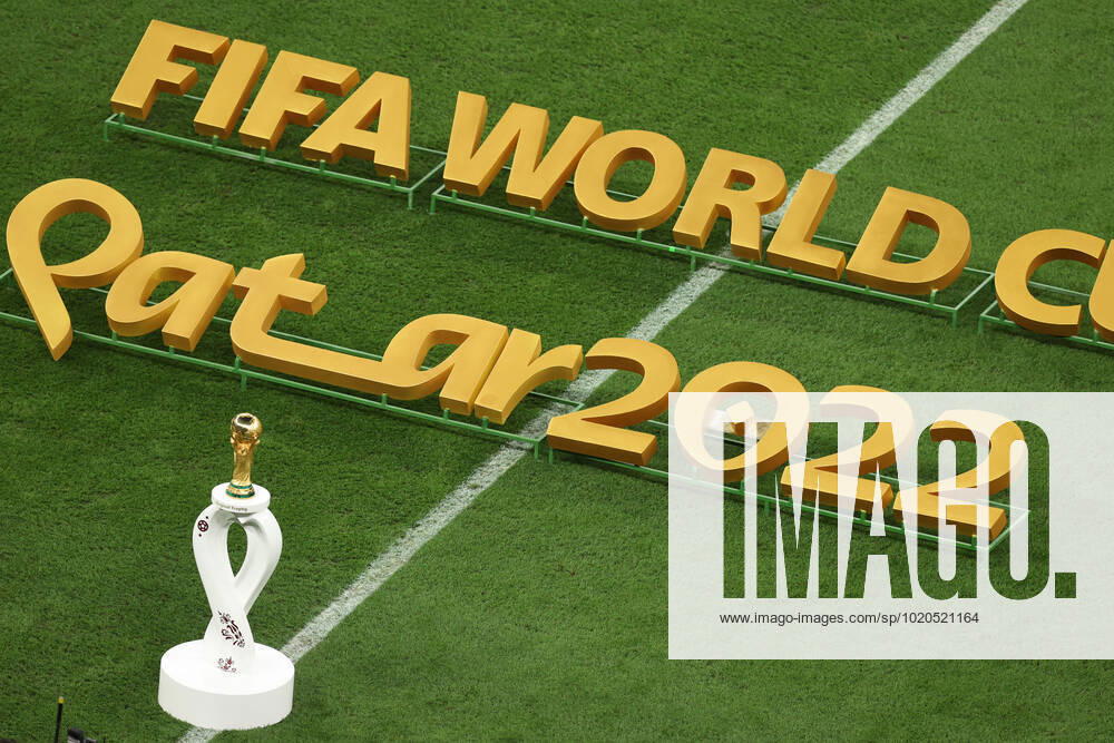 The Final : FIFA World Cup, WM, Weltmeisterschaft, Fussball 18 December 2022, Lusail City - FIFA World Cup Final Qatar 2022 - Argentina v France - the trophy stands on a decorative plinth - Photo: Charlotte Wilson Offside. Doha Qatar