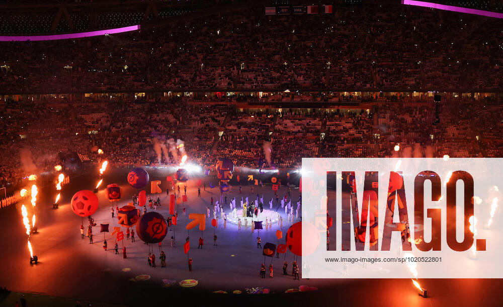(221218) -- LUSAIER, Dec. 18, 2022 -- Artists perform during the closing ceremony prior to the Final between Argentina and France at the 2022 FIFA World Cup, WM, Weltmeisterschaft, Fussball at Lusail Stadium in Lusail, Qatar, Dec. 18, 2022. ) (SP)QATAR-LUSAIL-2022 WORLD CUP-FINAL-ARG VS FRA XuxZijian