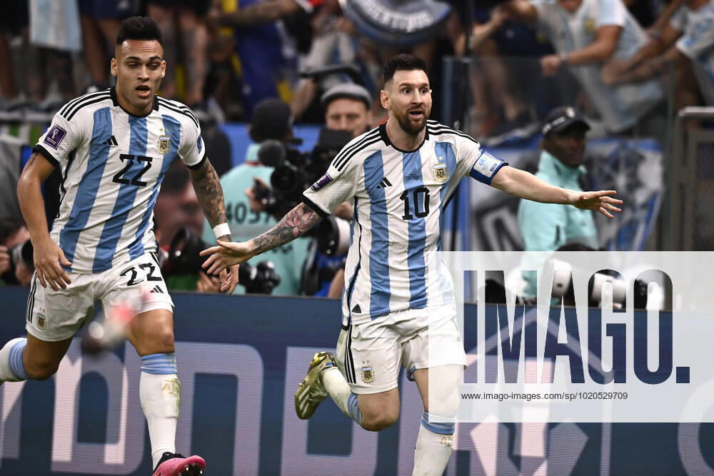 Foto Fabio Ferrari LaPresse - 18 Dicembre 2022 Lusail, Qatar - - Calcio - Qatar 2022 - Coppa del Mondo Fifa - Argentina vs Francia - Finale - Lusail Iconic Stadium - Nella foto: esultanza Lionel Messi (Argentina) 3-2 December 18, 2022 Lusail, Qatar - sport - Soccer - Qatar 2022- FIFA World Cup, WM, Weltmeisterschaft, Fussball - Argentina vs Francia - Final - Lusail Iconic Stadium In the pic: joy Lionel Messi (Argentina) 3-2