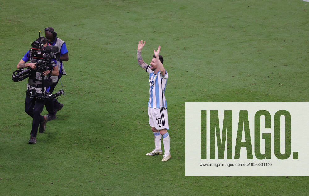 Argentina v France 2022 FIFA World Cup, WM, Weltmeisterschaft, Fussball Lionel Messi of Argentina celebrates winning the 2022 FIFA World Cup Final between Argentina and France at Lusail Stadium, Lusail Content Not Available For UK Newspapers
