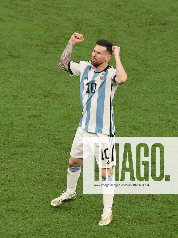 (221218) -- LUSAIER, Dec. 18, 2022 -- Lionel Messi of Argentina celebrates his goal during the Final between Argentina and France at the 2022 FIFA World Cup, WM, Weltmeisterschaft, Fussball at Lusail Stadium in Lusail, Qatar, Dec. 18, 2022. ) (SP)QATAR-LUSAIL-2022 WORLD CUP-FINAL-ARG VS FRA XuxZijian