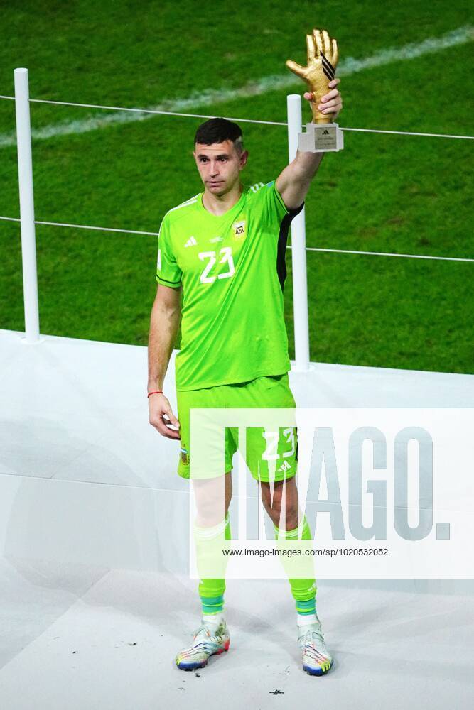 Mandatory Credit: Photo by Javier Garcia Shutterstock (13670815ib) Emiliano Martinez of Argentina with the Golden Glove trophy Argentina v France, FIFA World Cup, WM, Weltmeisterschaft, Fussball 2022, Final, Football, Lusail Stadium, Al Daayen, Qatar - 18 Dec 2022 Editorial Use Only Argentina v France, FIFA World Cup 2022, Final, Football, Lusail Stadium, Al Daayen, Qatar - 18 Dec 2022 Editorial Use Only