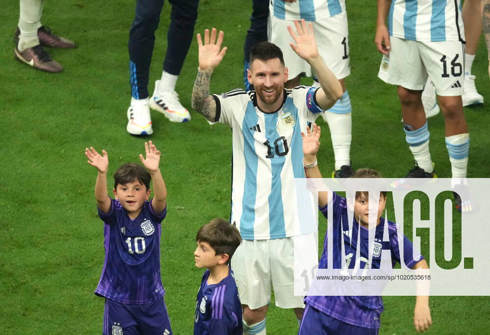 (221218) -- LUSAIL, Dec. 18, 2022 -- Lionel Messi of Argentina celebrates their victory with his families after the penalty shoot-out of the Final between Argentina and France at the 2022 FIFA World Cup, WM, Weltmeisterschaft, Fussball at Lusail Stadium in Lusail, Qatar, Dec. 18, 2022. ) (SP)QATAR-LUSAIL-2022 WORLD CUP-FINAL-ARG VS FRA PanxYulong