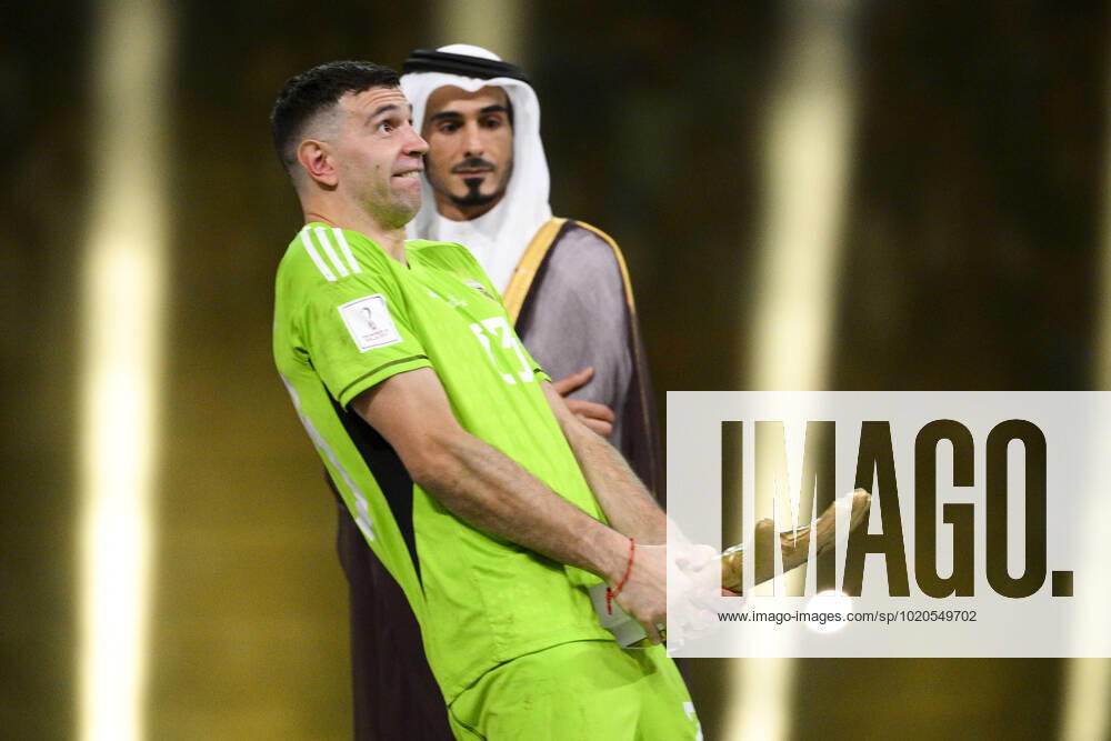 Trophee du meilleur gardien pour MARTINEZ Emiliano (ARG) FOOTBALL : Argentine vs france - Finale - Coupe du Monde Qatar 2022 - 18 12 2022 JBAutissier Panoramic