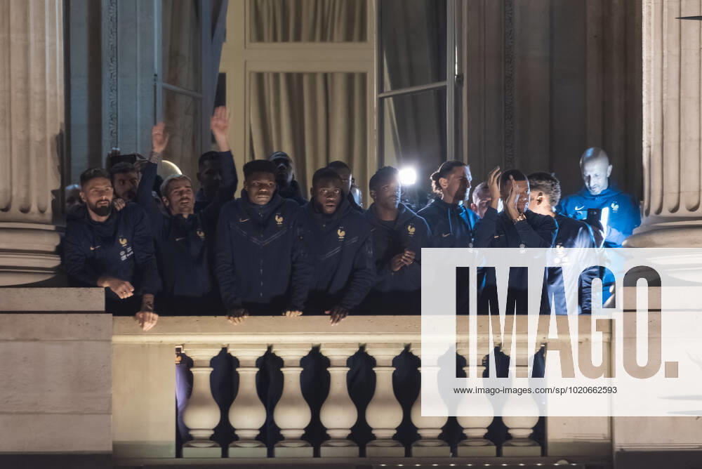 French Football Team Fans Greet The Players On The Place De La Concorde In Paris French football team players including Kylian Mbappe, Aurelien Tchouameni, Antoine Griezman, Adrien Rabiot and Olivier Giroud wave to the crowd as French football team supporters gather on the Place de la Concorde with French flags to welcome the players on the balcony of the Hotel de Crillon after their return from Qatar following their defeat by Argentina in the World Cup final in Paris on December 19, 2022. Paris France