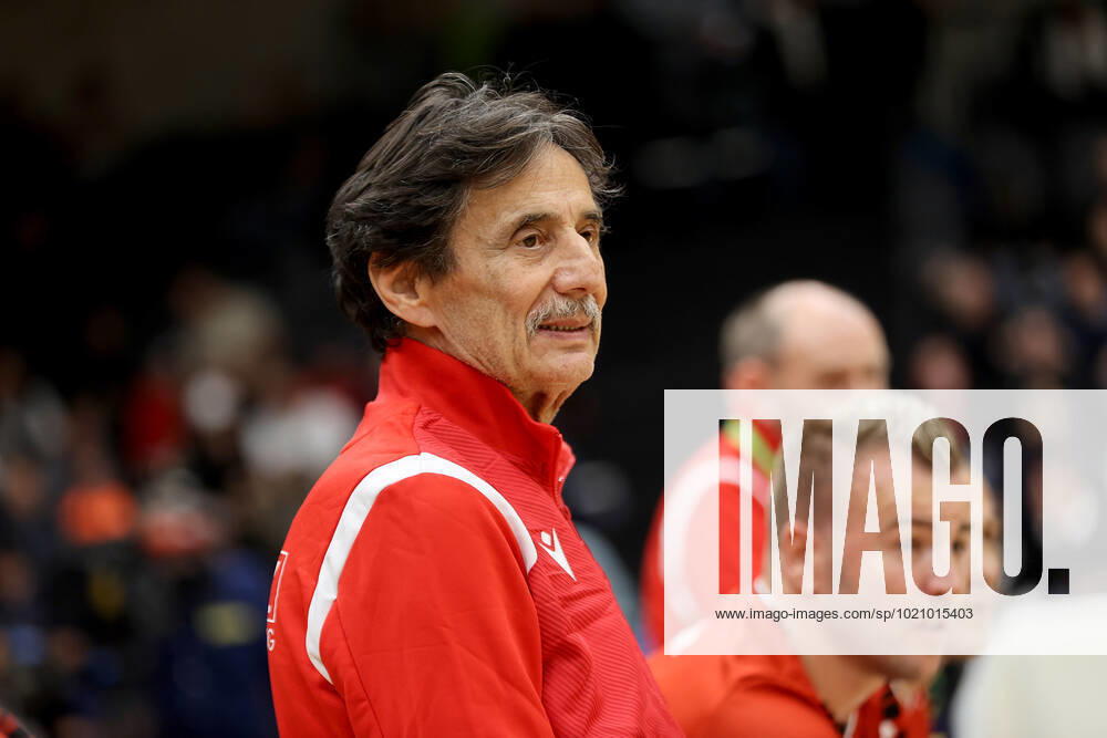 SOCCER - Lions Benefiz Turnier GRAZ,AUSTRIA,27.DEC.22 - SOCCER - Lions Benefiz Legenden Hallenfussball Turnier. Image shows Savo Ekmecic (GAK). GEPAxpictures Oberlaender