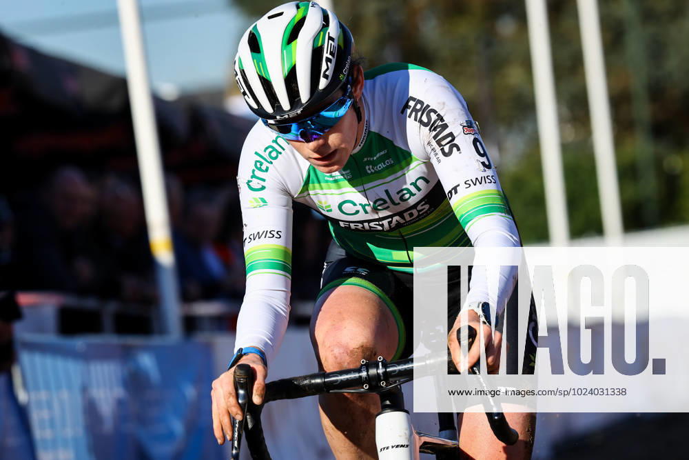 Belgian Marion Norbert Riberolle pictured in action during the women s elite race of the Parkcross Maldegem cyclocross race, Wednesday 08 February 2023, in Maldegem. DAVIDxPINTENS x59480100x