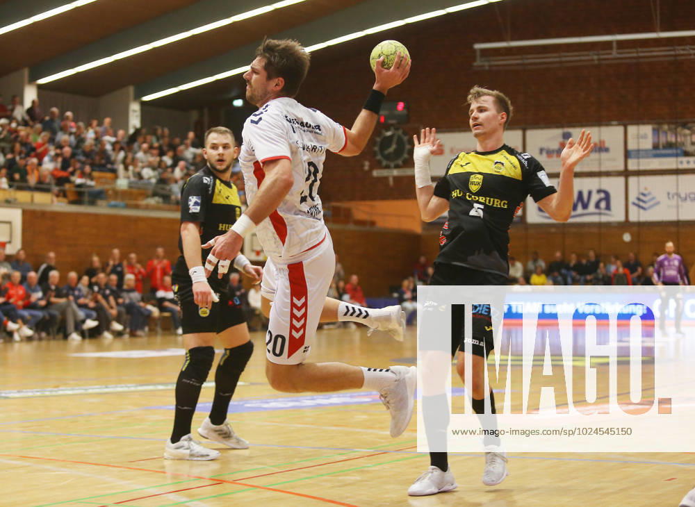 BAU 22.02.2023 Bietigheim Handball SG BBM Bietigheim vs. HSC 2000 Coburg, Paco Barthe (BBM) am Ball