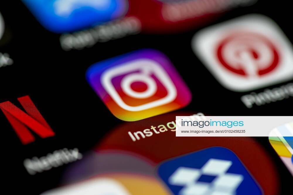 Instagram App Icon, Social Media, App Icons auf einem Handy Display, iPhone, Smartphone, Nahaufnahme