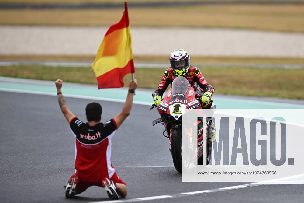 KW08 SUPERBIKES PHILLIP ISLAND, Spanish rider Alvaro Bautista of Aruba.it Racing Ducati team celebrates winning WorldSBK Race One of the Superbike World Championship, WM, Weltmeisterschaft on Phillip Island, Victoria, Saturday, February 25, 2023. ( NO ARCHIVING, , NO USE IN BOOKS WITHOUT CONSENT PHILLIP ISLAND VICTORIA AUSTRALIA