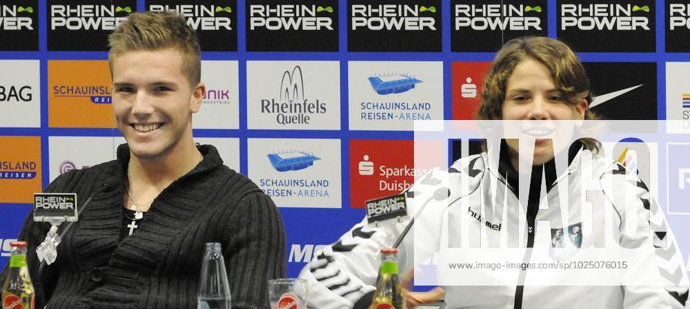 Gemeinsame Pressekonferenz von MSV Duisburg und FCR 2001 Duisburg, am Mittwoch den 07.12.2011, in der Schauinsland Reisen Arena.
