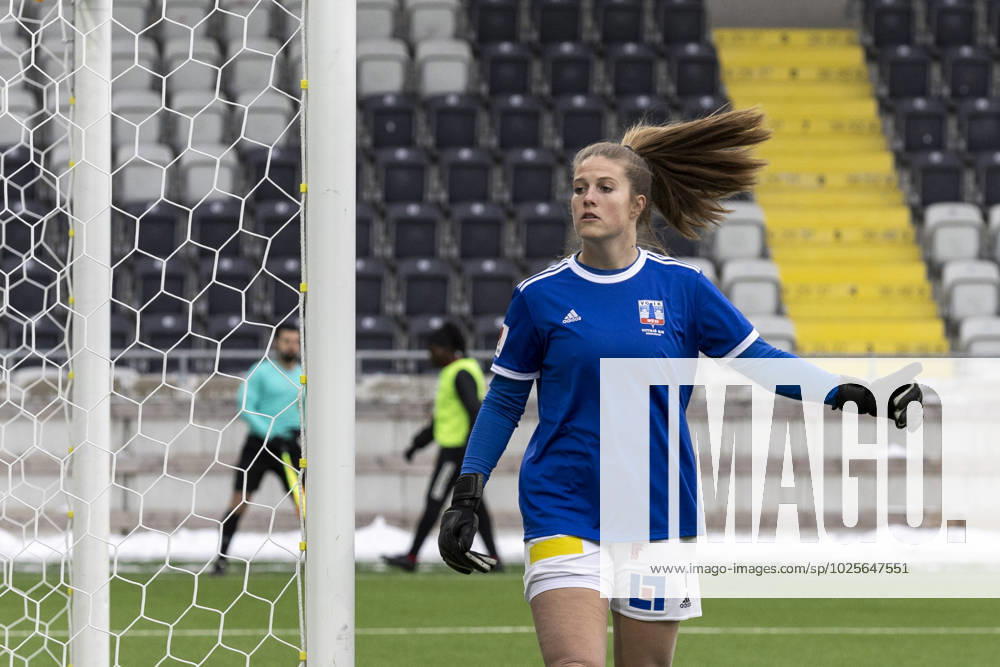 Vittsjös malvakt Elin Vaughan under fotbollsmatchen i Svenska Cupen mellan Häcken och Vittsjö den 12 mars 2023 i Göteborg.