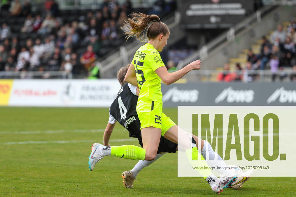 Sophia Kleinherne (Eintracht Frankfurt, 4), Vivien Endemann (SGS Essen, 25), GER, Eintracht Frankfurt vs. SGS Essen, Fussball, 1. Frauen Bundesliga, 15.Spieltag, Spielzeit 2022 2023, 19.03.2023 (DFL DFBB REGULATIONS PROBHIT ANY USE OF PHOTOGRAPHERS as IMAGE SEQUENCES and or QUASI-VIDEO ) GER, Eintracht Frankfurt vs. SGS Essen, Fussball, 1. Frauen Bundesliga, 15.Spieltag, Spielzeit 2022 2023, 19.03.2023 Frankfurt