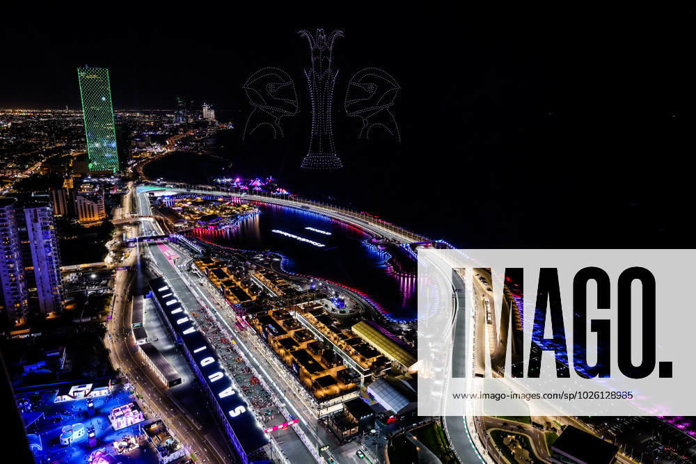 Drone show over the starting grid seen from the sky during the Formula 1 STC Saudi Arabian Grand Prix 2023, 2nd round of the 2023 Formula One World Championship, WM, Weltmeisterschaft from March 17 to 19, 2023 on the Jeddah Corniche Circuit, in Jeddah, Saudi Arabia - F1 - SAUDI ARABIAN GRAND PRIX 2023 - RACE DPPI Panoramic 20230319_GOOD0911