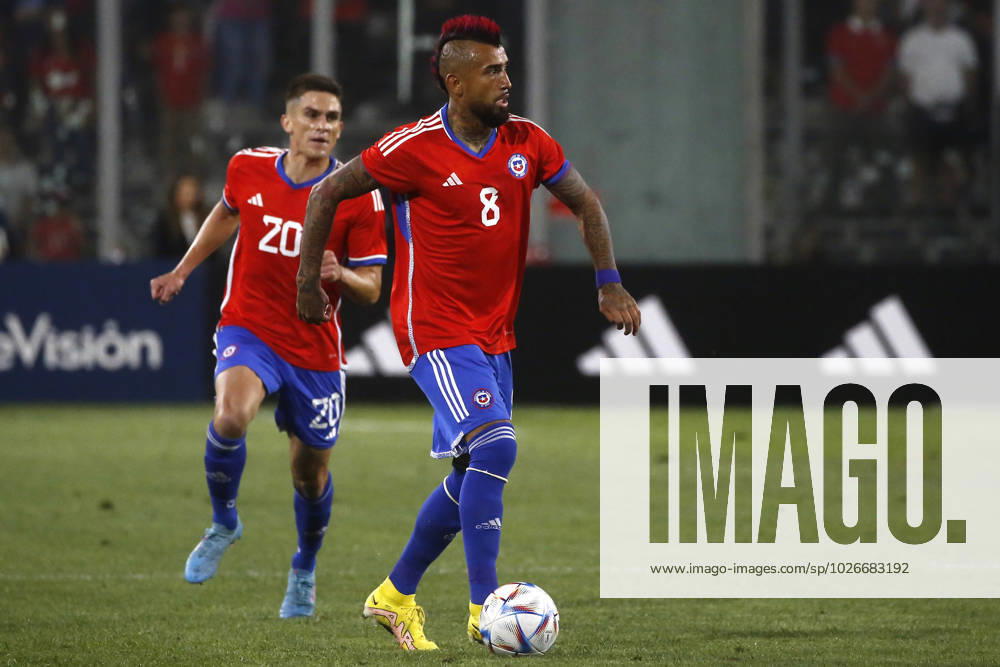 Futbol, Chile vs Paraguay. Partido amistoso 2023. El jugador de Chile Arturo Vidal es fotografiado durante el partido amistoso contra Paraguay disputado en el estadio Monumental en Santiago, Chile. 27 03 2023 Jonnathan Oyarzun Photosport Football, Chile vs Paraguay. 2023 friendly match. Chile s player Arturo Vidal is pictured during the friendly match against Paraguay at the Monumental stadium in Santiago, Chile. 27 03 2023 Jonnathan Oyarzun Photosport Chile vs Paraguay, amistoso 2023