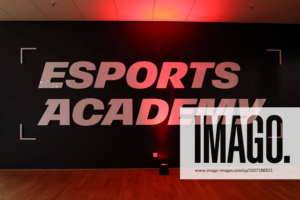 Eröffnung der Esports Academy von Eintracht Frankfurt v.l., Symbolfoto, Symbolbild: Esports Academy