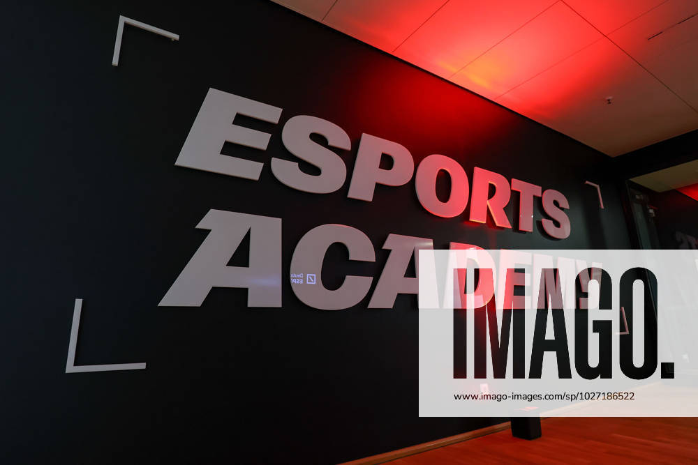 Eröffnung der Esports Academy von Eintracht Frankfurt v.l., Symbolfoto, Symbolbild: Esports Academy