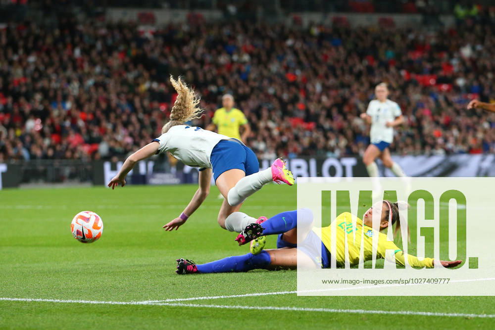 6th April 2023; Wembley Stadium, London, England; Womens Finalissima Football, England versus Brazil; Fernanda of Brazil wins a slide tackle against Katie Robinson of England ActionPlus12494711 KatiexChan