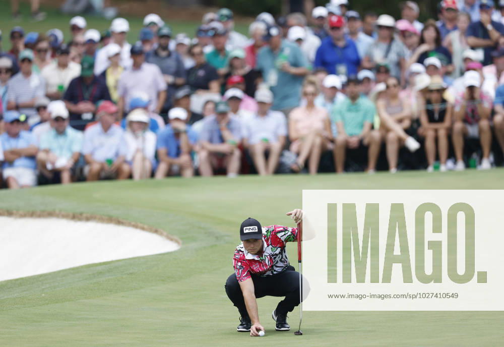 Viktor Hovland of Norway lines upon a putt on the 16th green in the first round of the Masters Tournament at Augusta National Golf Club in Augusta, Georgia on Thursday, April 6, 2023. AUG20230406011 JOHNxANGELILLO