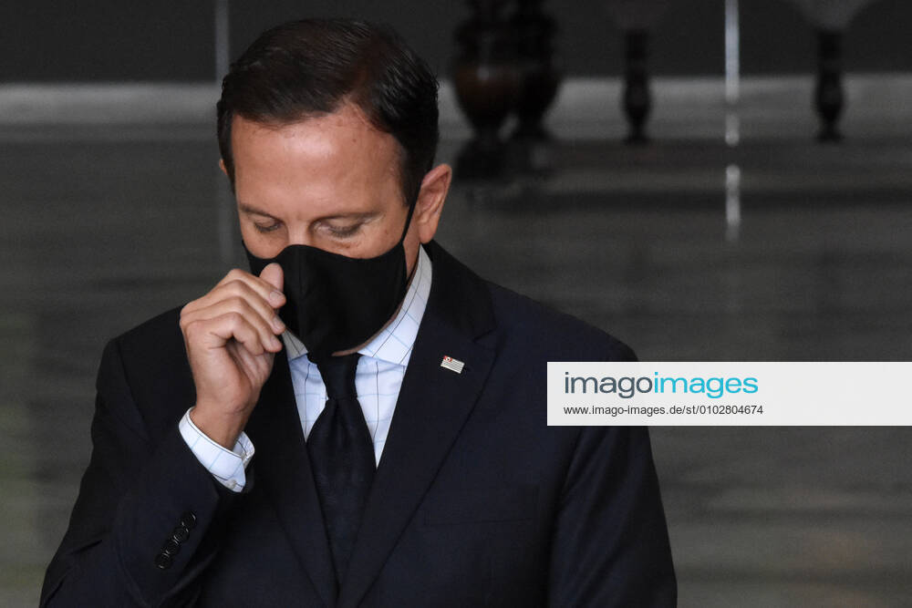 SÃO PAULO, SP - 31.07.2020: COLETIVA DE IMPRENSA JOÃO DORIA COVID19 - João Doria, (PSDB) Governor of São Paulo, during a press conference on measures to combat the Coronavirus, (COVID-19) this Friday, (31) at the Palácio dos Bandeirantes. During the press conference, Governor João Doria (PSDB) spoke about the invitation he received from President Jair Bolsonaro, (Without a Party) to visit the Ribeira Valley, and about the Coronavirus vaccine (COVID-19). x1943968x RobertoxCasimiro