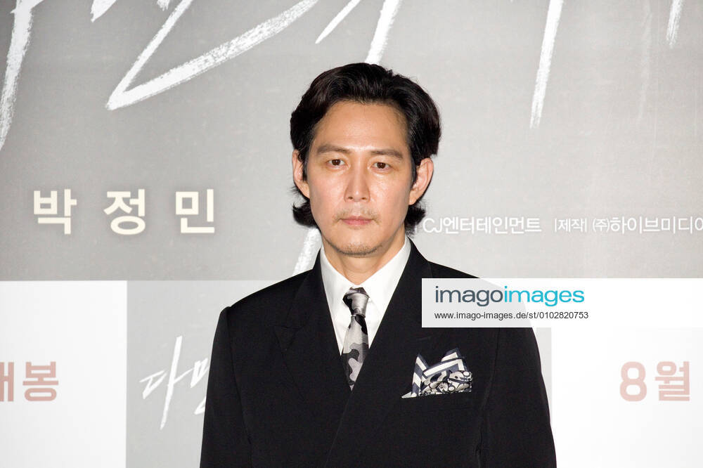 : South Korean actor Lee Jung-Jae attends a press conference after a press screening for Korean movie Deliver Us From Evil in Seoul, South Korea. The action thriller s background is Japan, South Korea and Thailand. (141649816)