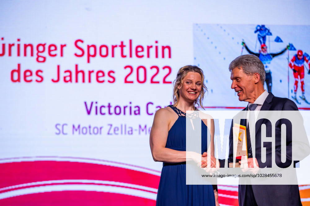 GER, Saison 22, Maenner Frauen Mannschaft, Ehrung Thüringer Sportler des Jahres 2022 der Landessportbund und die Stiftung Thüringer Sporthilfe ehren die Thüringer Sportler des Jahres 2022, im Bild zu sehen die Sportlerin des Jahres Victoria Carl Ilmenau Festhalle Ilmenau Thüringen Deutschland