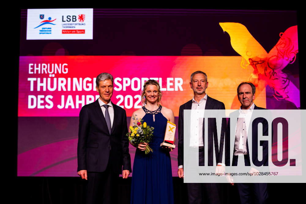 GER, Saison 22, Maenner Frauen Mannschaft, Ehrung Thüringer Sportler des Jahres 2022 der Landessportbund und die Stiftung Thüringer Sporthilfe ehren die Thüringer Sportler des Jahres 2022, im Bild zu sehen die Sportlerin des Jahres Victoria Carl Ilmenau Festhalle Ilmenau Thüringen Deutschland