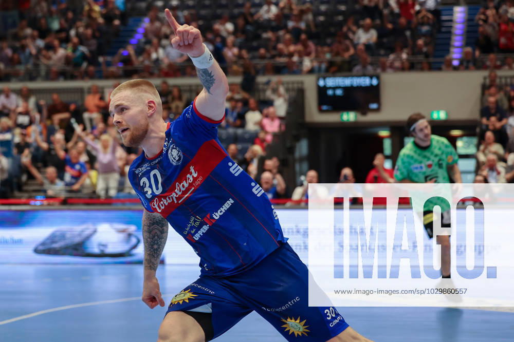 GER, LIQUI MOLY HBL, Bergischer HC vs. Fuechse Berlin 14.05.2023, Mitsubishi Electric HALLE, Duesseldorf, GER, LIQUI MOLY HBL, Bergischer HC vs. Fuechse Berlin , im Bild: Torjubel Jubel Jubellauf, Tom Kare Nikolaisen (BHC 30),