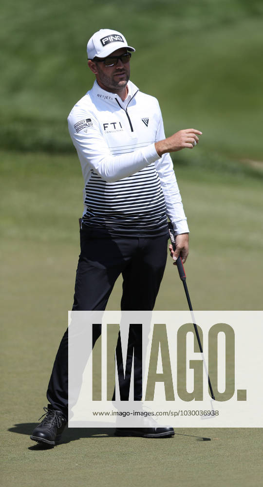 Corey Conners gestures after missing a birdie put on the 13th hole during the first round of the 2023 PGA, Golf Herren Championship at Oakwood Country Club in Rochester,New York on Thursday, May 18, 2023. PGA20230518103 AARONxJOSEFCZYK