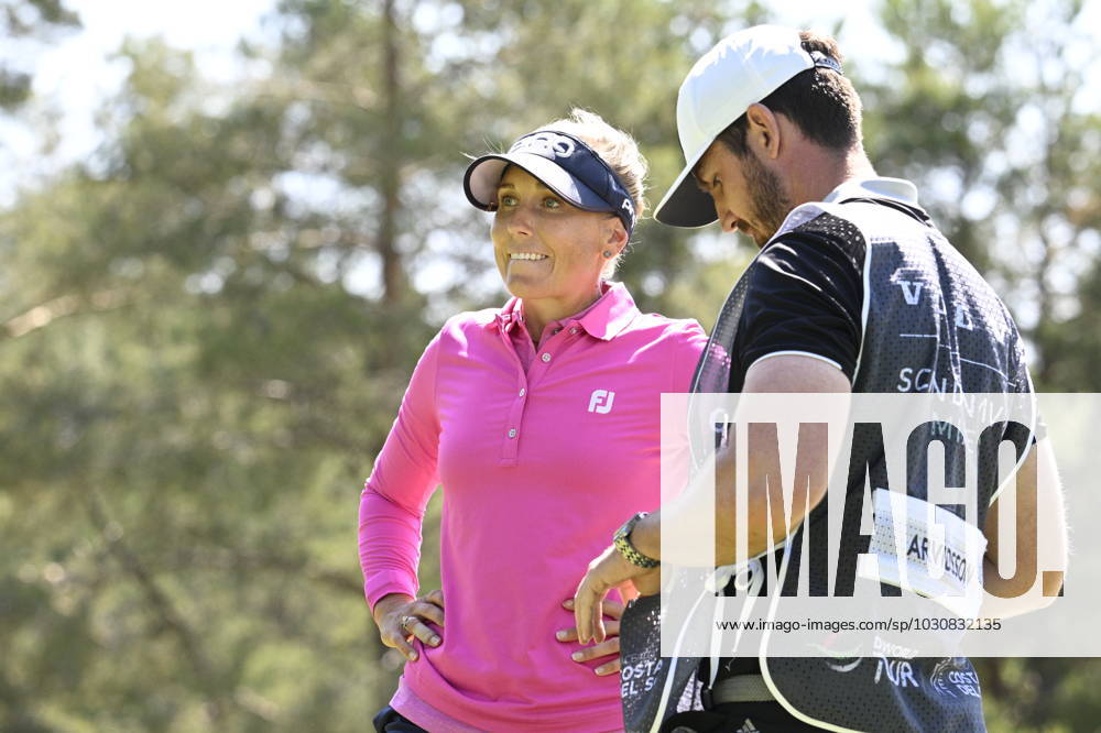 STOCKHOLM 20230611 Elin Arvidsson under sista rundan i Europatourtävlingen Scandinavian Mixed pa Ullna golfbana. STOCKHOLM SVERIGE