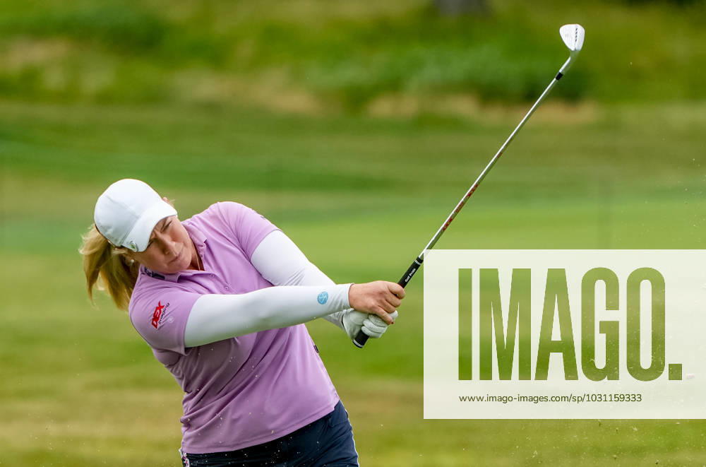 Brittany Lincicome (USA) hits an approach shot during a practice round of the KPMG Womens Golf Championship at Baltusrol Golf Club in Springfield, NJ on June 21, 2023. Eclipse Sportswire CSM Springfield USA - ZUMAcs17 20230621_zaf_cs17_010