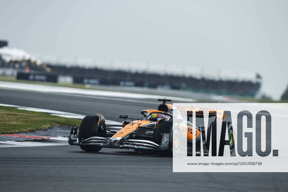 81 PIASTRI Oscar (aus), McLaren F1 Team MCL60, action during the 2023 Formula 1 Aramco British Grand Prix, 10th round of the 2023 Formula One World Championship, WM, Weltmeisterschaft from July 7 to 9, 2023 on the Silverstone Circuit, in Silverstone, United Kingdom