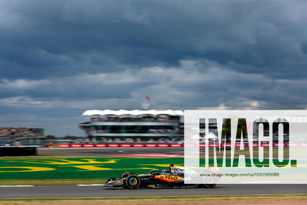 81 PIASTRI Oscar (aus), McLaren F1 Team MCL60, action during the 2023 Formula 1 Aramco British Grand Prix, 10th round of the 2023 Formula One World Championship, WM, Weltmeisterschaft from July 7 to 9, 2023 on the Silverstone Circuit, in Silverstone, United Kingdom