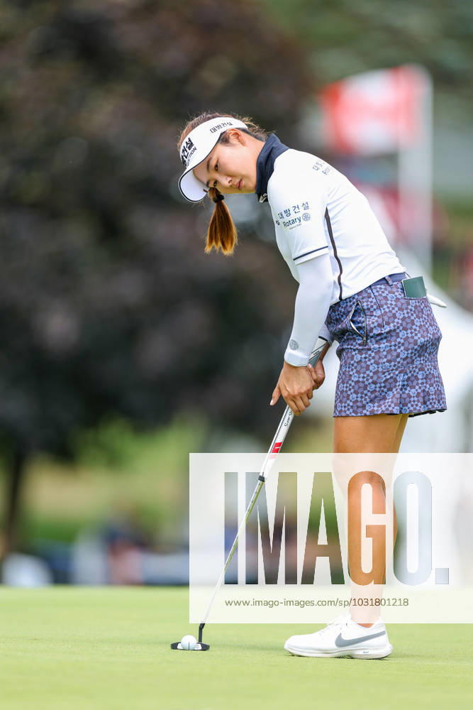 ILHEE LEE (KOR) putts for birdie on the ninth hole during the second round of the Dana Open at Highland Meadows Golf Club in Sylvania, Ohio. Lee finished the round six over par missing the cut. Sylvania USA - ZUMAd167 20230714_zsp_d167_001