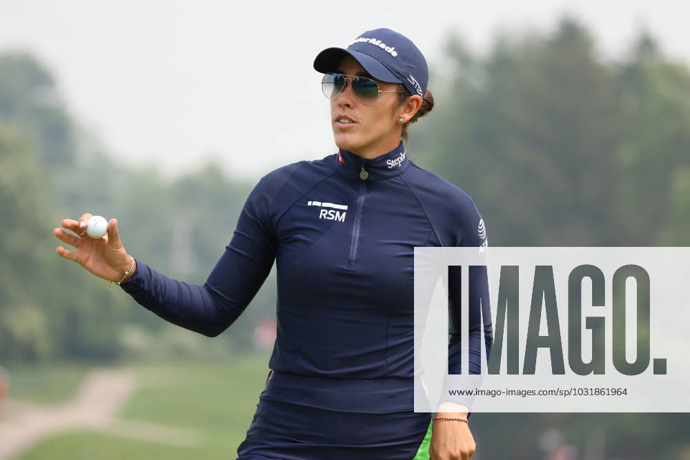 Dana Open Maria Fassi of Mexico acknowledges the gallery after putting in for a birdie on the 9th green during the final round of the Dana Open at Highland Meadows Golf Club in Sylvania, Ohio USA, on Sunday, July 16, 2023. Sylvania Ohio United States