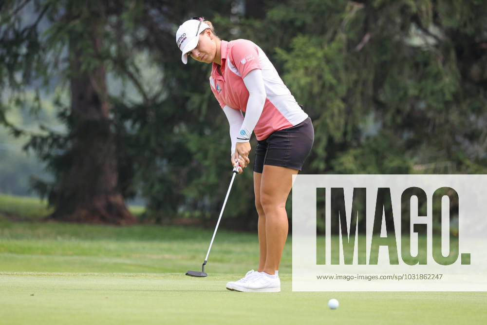 SYLVANIA, OH - JULY 16: Stephanie Kyriacou, of Australia, watches her put on the ninth green during the final round of the LPGA, Golf Damen Dana Open on July 16, 2023 at Highland Meadows Golf Club in Sylvania, Ohio. (Photo by Scott W. Grau Icon Sportswire) GOLF: JUL 16 LPGA Dana Open Icon23071604