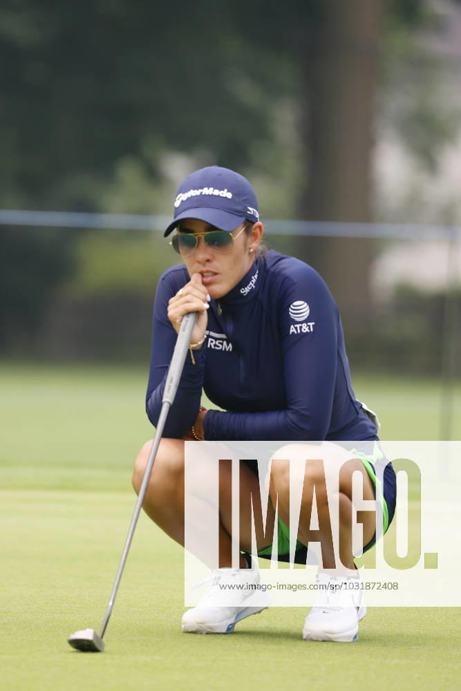 SYLVANIA, OH - JULY 15: LPGA, Golf Damen golfer Maria Fassi lines up a putt on the 3rd hole during the Dana Open on July 16, 2023, at Highland Meadows Golf Club in Sylvania, Ohio. (Photo by Brian Spurlock Icon Sportswire) GOLF: JUL 15 LPGA Dana Open Icon230716105