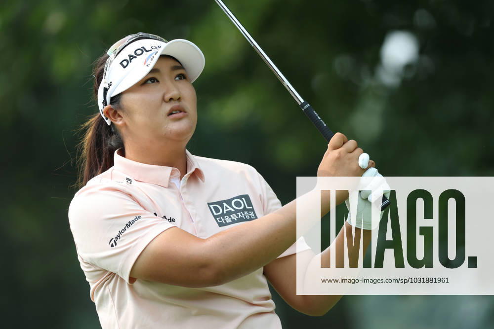 Dana Open Hae Ran Ryu of Republic of Korea tees off on the second hole during the final round of the Dana Open at Highland Meadows Golf Club in Sylvania, Ohio USA, on Sunday, July 16, 2023. Sylvania Ohio United States