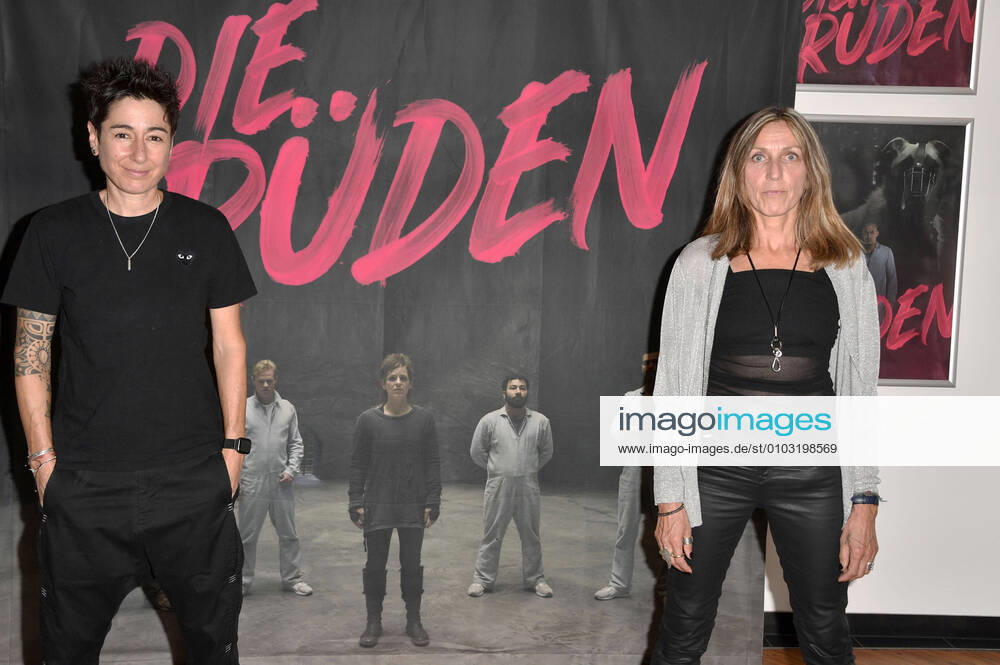 Bilder des Jahres 2020, Entertainment 08 August Entertainment Themen der Woche KW34 Dunja Hayali und Connie Walther bei der Premiere des Kinofilms Die Rüden im Filmtheater am Friedrichshain. Berlin