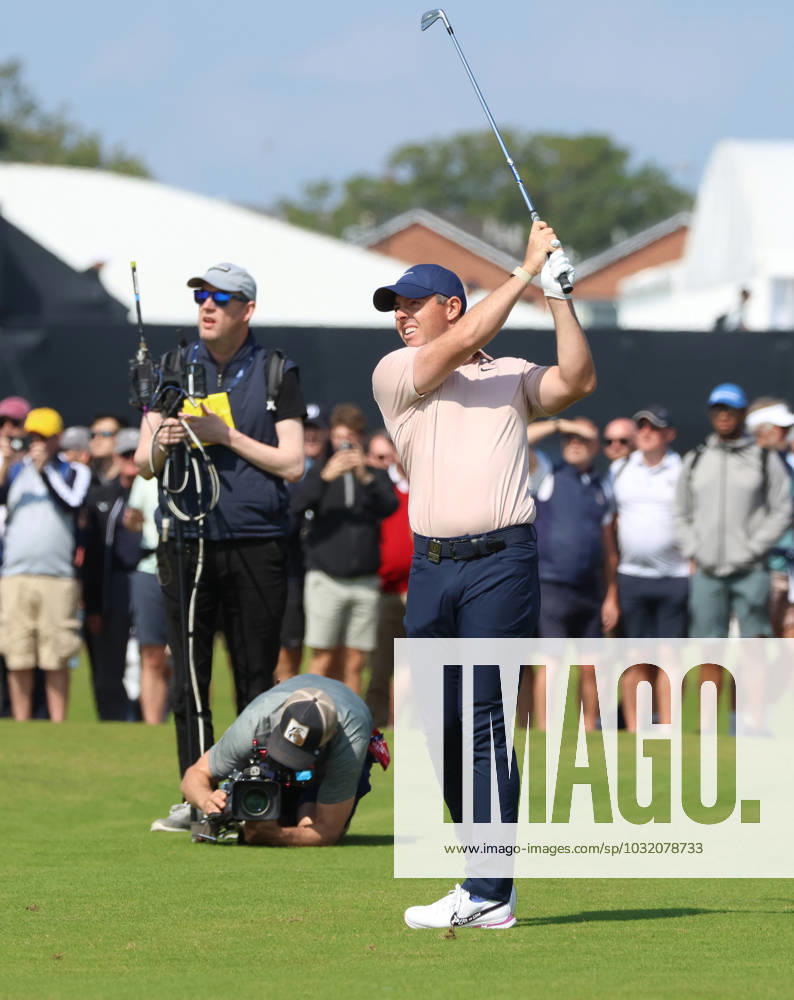 Northern Ireland s Rory Mcllroy hits a fairway iron on the third hole on the first day at the 151st Open Championship at Royal Liverpool Golf Club in Hoylake, England on Thursday, July 20, 2023. LON20230720108 HUGOxPHILPOTT