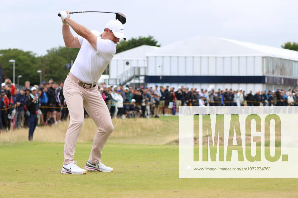 Northern Ireland s Rory Mcllroy tees off on the second hole on the third day at the 151st Open Championship at Royal Liverpool Golf Club in Hoylake, England on Saturday, July 22, 2023. LON2023072203 HUGOxPHILPOTT