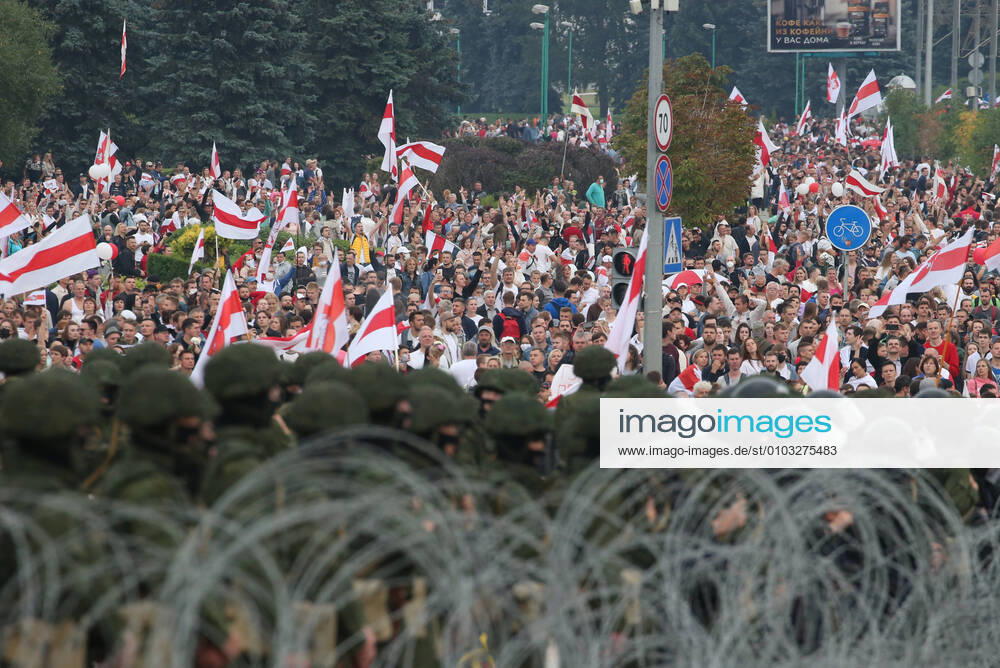 Police officers and participants in an opposition rally by the Independence Palace. The political crisis that arose amid the announcement of the 2020 Belarusian presidential election results on August 9, continues in Belarus; mass protests against the election results have been hitting major cities across Belarus resulting in violent clashes with the police. Natalia Fedosenko TASS TS0E4650