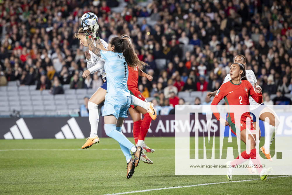 Portugal goalkeeper INES PEREIRA 1 blocks the shot on goal by USA forward ALEX MORGAN 13 with USA in the first second half of the 2023 FIFA Womens World Cup Group E match against Portugal at the Eden Park Stadium in Auckland, New Zealand. USA 0:0 Portugal Auckland New Zealand - ZUMAb240 20230802_zsp_b240_042