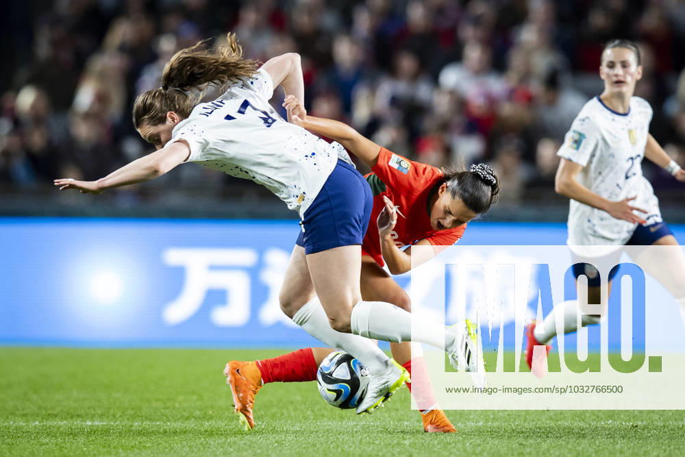 Portugal midfielder FRANCISCA NAZARETH 20 takes down USA midfielder SAVANNAH DEMELO 9 in the first half of the 2023 FIFA Womens World Cup Group E match at the Eden Park Stadium in Auckland, New Zealand. USA 0:0 Portugal Auckland New Zealand - ZUMAb240 20230802_zsp_b240_085
