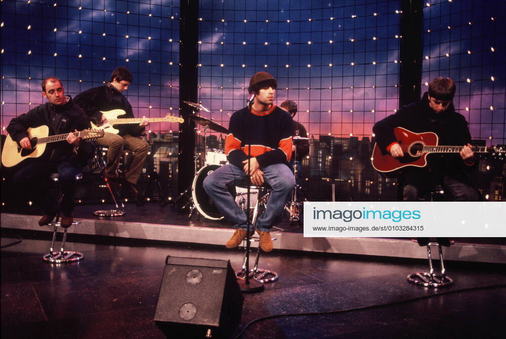 Die Band Oasis bei einem TV Auftritt 1994
