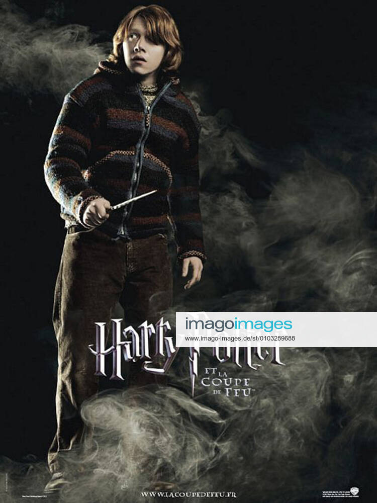 HARRY POTTER AND THE GOBLET OF FIRE RUPERT GRINT as Ron Weasley Date: 2005. Strictly editorial use only in conjunction with the promotion of the film. Credit line mandatory. This image is copyright of the film company and is supplied under the terms of issue as film still. No commercial or book cover use permitted without prior consent from the film company. Mandatory credit line: Image courtesy WARNER BROS & J K ROWLING Ronald Grant Archive Mary Evans