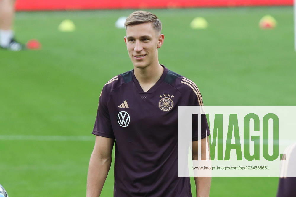 Fussball, Nationalmannschaft Saison 2023 2024 Abschlusstraining der deutschen Nationalmannschaft vor dem Länderspiel gegen Frankreich 11.09.2023, SIGNAL-IDUNA-PARK Dortmund Nico Schlotterbeck (Deutschland, 5) Dortmund Signal-Iduna-Park Nordrhein-Westfahlen Deutschland