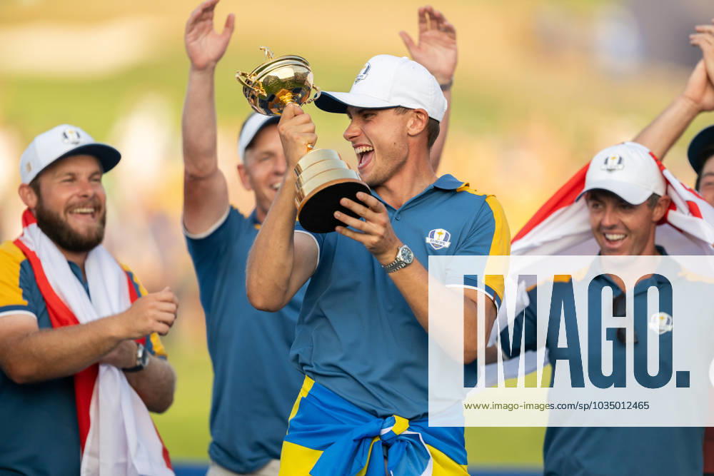 Ludvig Aberg of Team Europe celebrates during day three of the Ryder Cup on October 1, 2023 in Rome. Photo: Mathias Bergeld BILDBYRAN kod MB MB0738 golf ryder cup day 3 bbeng celebration jubel
